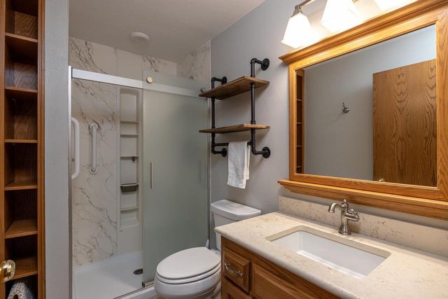 527 APPLEWOOD DRIVE, Kimberly, WI 54136