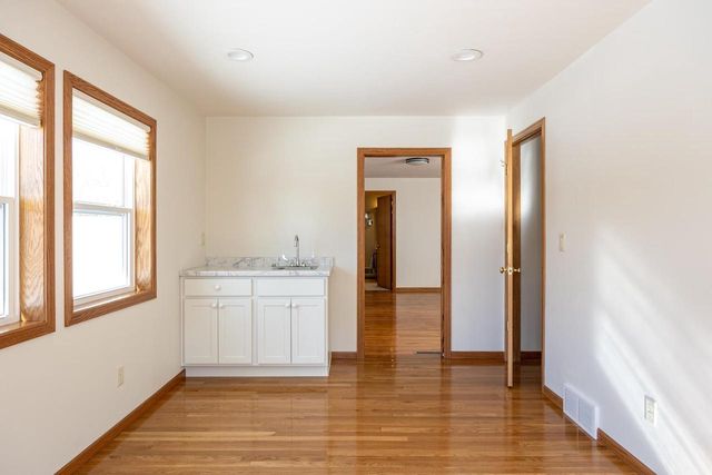 527 APPLEWOOD DRIVE, Kimberly, WI 54136