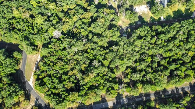 6 APPOMATTOX Road, Streetman, TX 75859