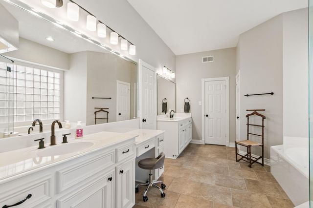 5803 Desert Oak Way, Spring, TX 77379