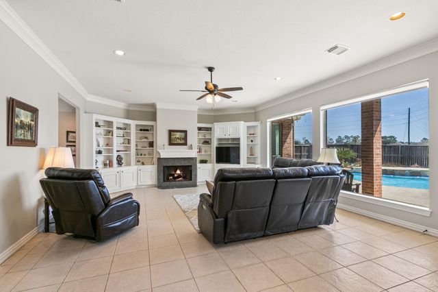 5803 Desert Oak Way, Spring, TX 77379