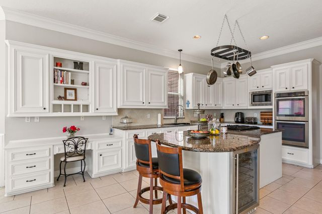 5803 Desert Oak Way, Spring, TX 77379