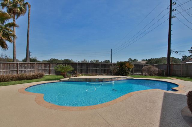 5803 Desert Oak Way, Spring, TX 77379
