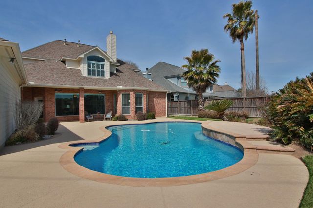 5803 Desert Oak Way, Spring, TX 77379