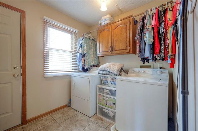 13035 Wild Rose Lane, Olathe, KS 66061