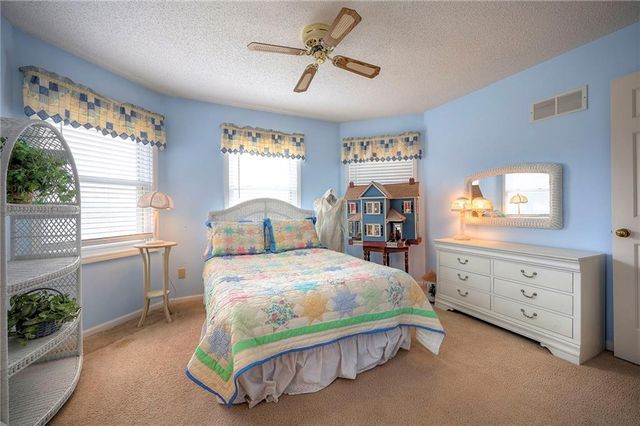 13035 Wild Rose Lane, Olathe, KS 66061