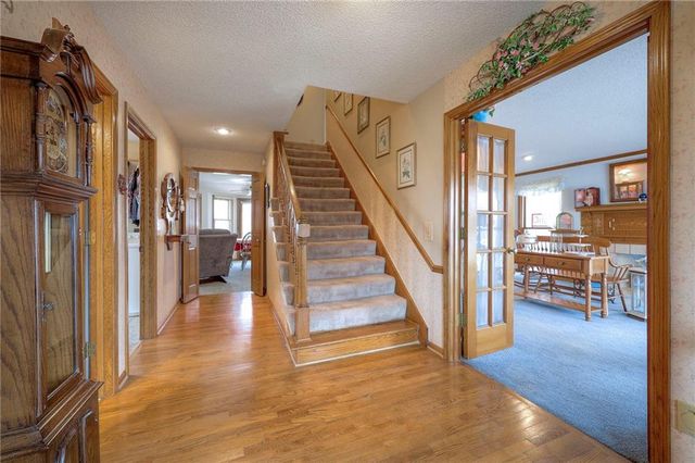 13035 Wild Rose Lane, Olathe, KS 66061