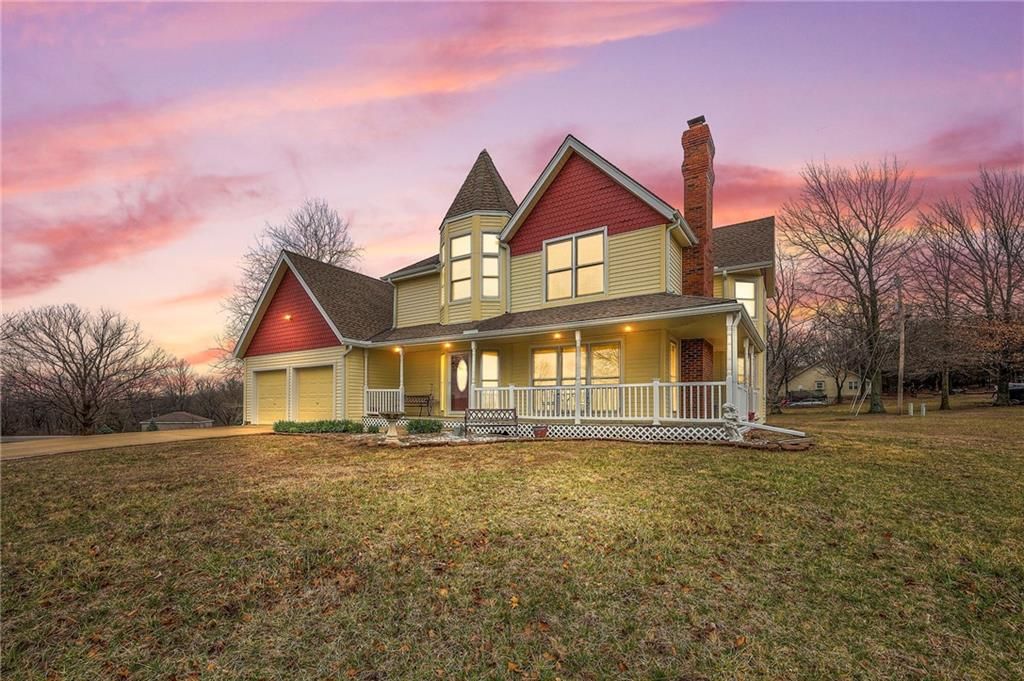 13035 Wild Rose Lane, Olathe, KS 66061