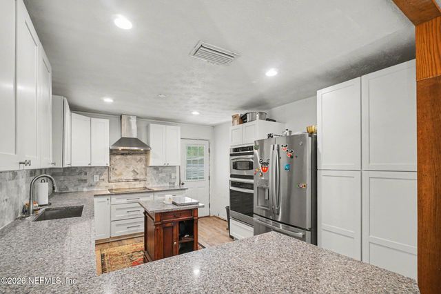 5208 TAN Street, Jacksonville, FL 32258