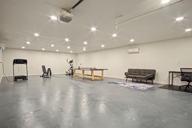 1413 NE 14th Street, Oklahoma City, OK 73117