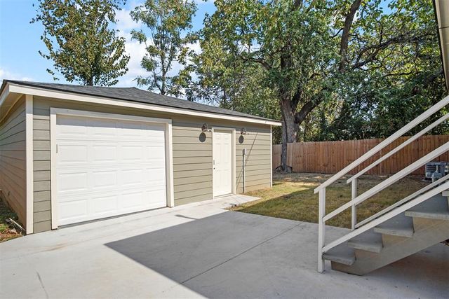 1413 NE 14th Street, Oklahoma City, OK 73117