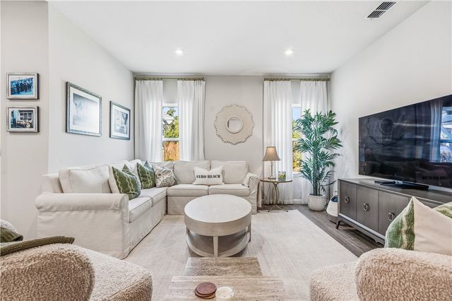 6775 Canterbridge Drive, Vero Beach, FL 32967