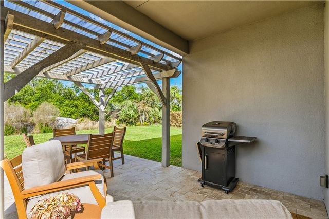 6775 Canterbridge Drive, Vero Beach, FL 32967