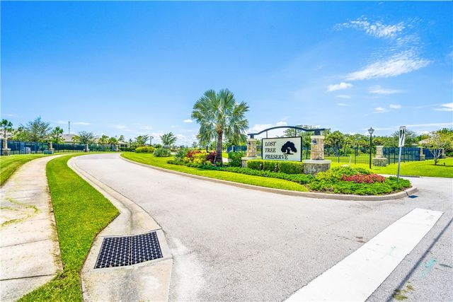 6775 Canterbridge Drive, Vero Beach, FL 32967