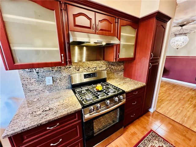 6225 Coldwater Canyon Avenue 117, North Hollywood, CA 91606