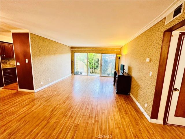 6225 Coldwater Canyon Avenue 117, North Hollywood, CA 91606