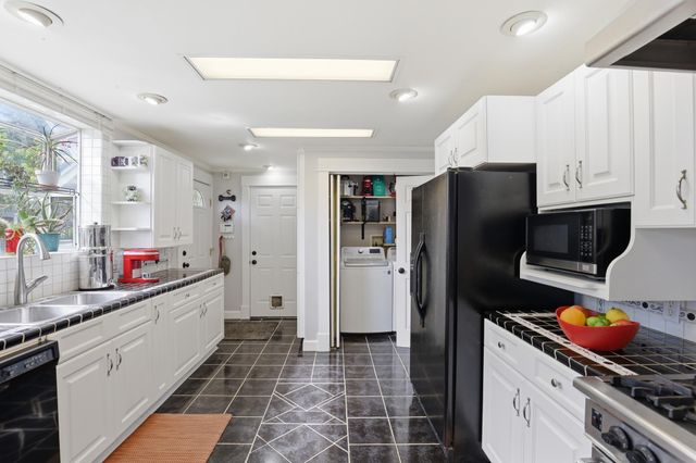428 W Dalton Ave, Spokane, WA 99205