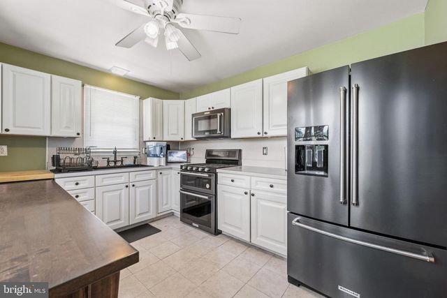 611 3RD AVE, Deptford, NJ 08096