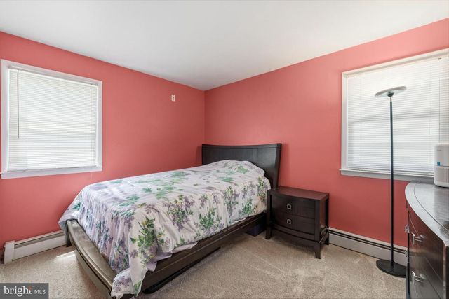 611 3RD AVE, Deptford, NJ 08096