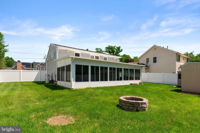 611 3RD AVE, Deptford, NJ 08096