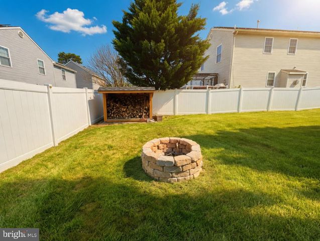 611 3RD AVE, Deptford, NJ 08096