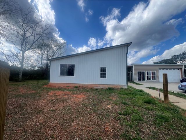 11416 HWY 39 Highway, Cross Hill, SC 29332