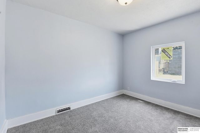 115 N 43rd Avenue, Omaha, NE 68131