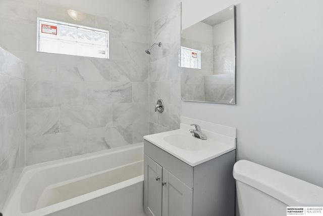 115 N 43rd Avenue, Omaha, NE 68131