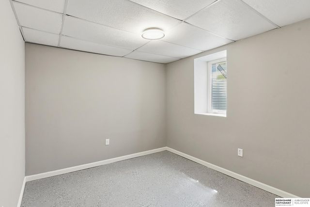 115 N 43rd Avenue, Omaha, NE 68131