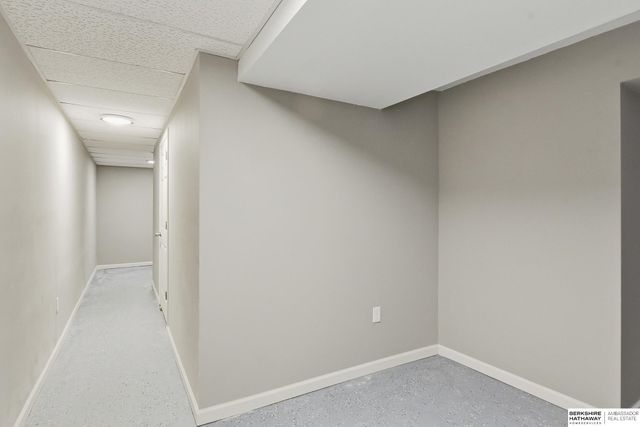 115 N 43rd Avenue, Omaha, NE 68131