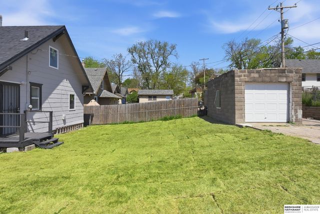 115 N 43rd Avenue, Omaha, NE 68131