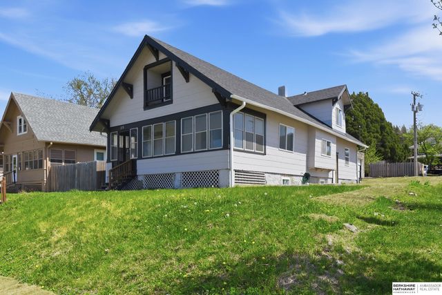 115 N 43rd Avenue, Omaha, NE 68131