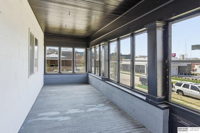 115 N 43rd Avenue, Omaha, NE 68131