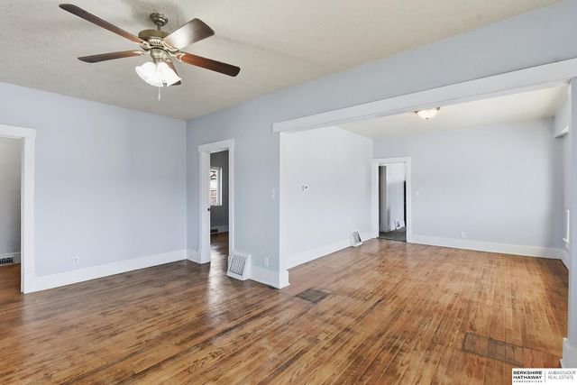 115 N 43rd Avenue, Omaha, NE 68131
