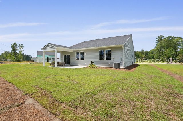 305 Rifle Road, Hardeeville, SC 29927