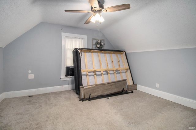2006 Leer Street, South Bend, IN 46613