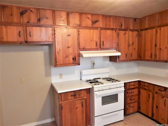 555 N Union Ave, New Braunfels, TX 78130
