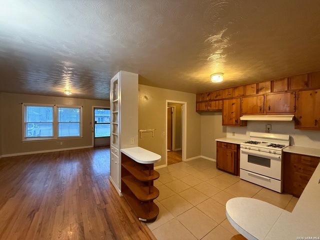 555 N Union Ave, New Braunfels, TX 78130