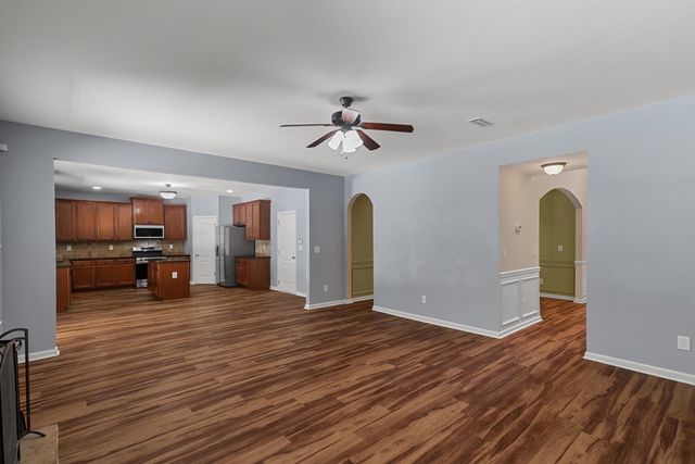 400 Oliver Drive, Dothan, AL 36301