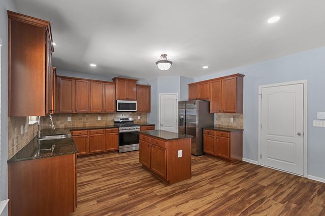 400 Oliver Drive, Dothan, AL 36301