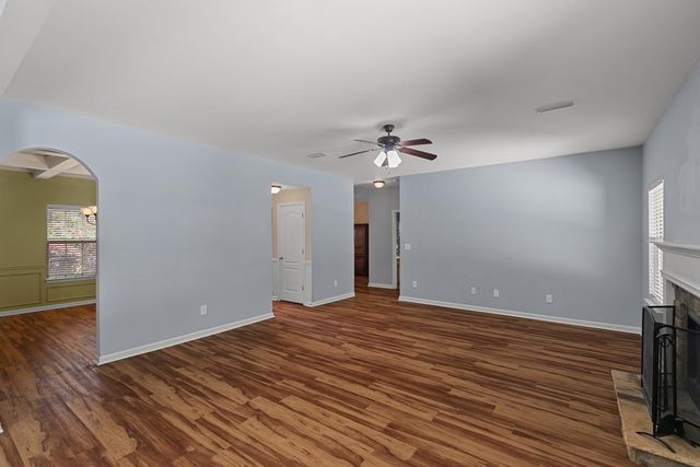 400 Oliver Drive, Dothan, AL 36301