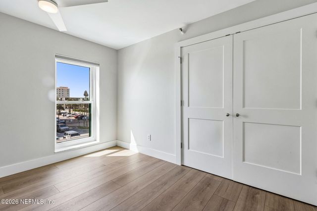 275 1ST Street S 304, Jacksonville Beach, FL 32250