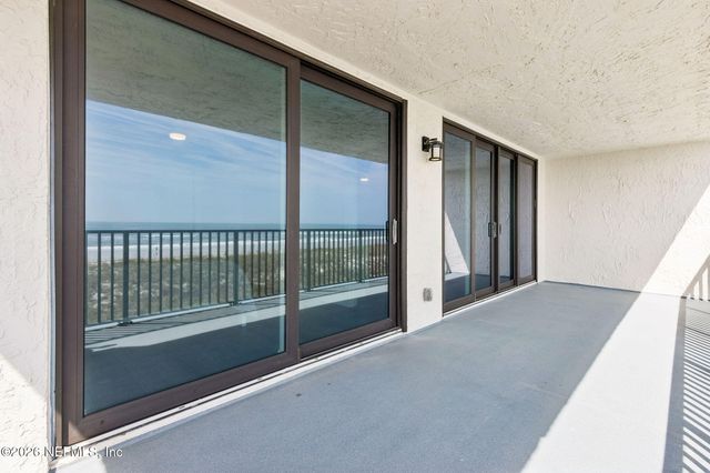275 1ST Street S 304, Jacksonville Beach, FL 32250