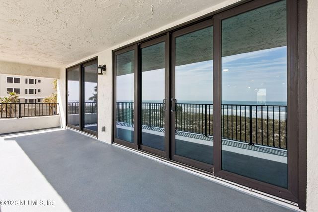 275 1ST Street S 304, Jacksonville Beach, FL 32250