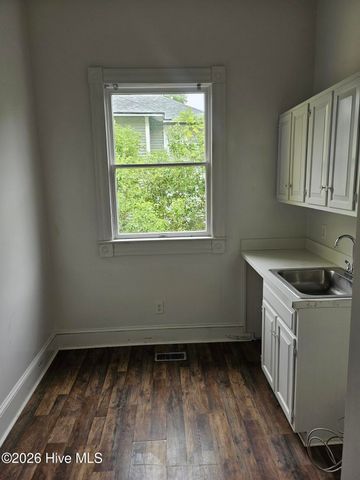 713 Hay Street, Fayetteville, NC 28301