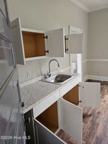 713 Hay Street, Fayetteville, NC 28301