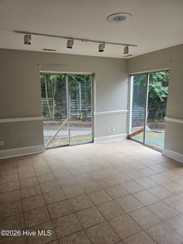 713 Hay Street, Fayetteville, NC 28301