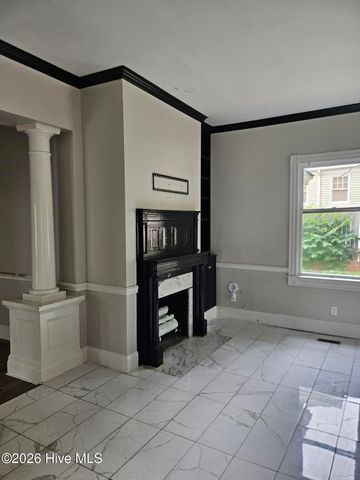 713 Hay Street, Fayetteville, NC 28301
