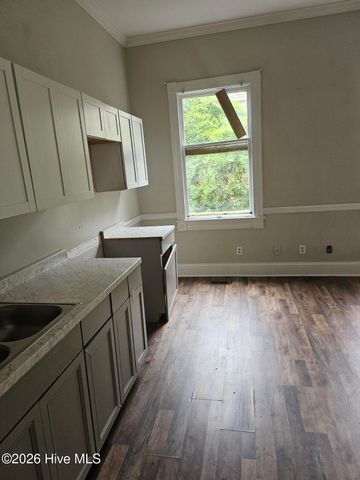 713 Hay Street, Fayetteville, NC 28301
