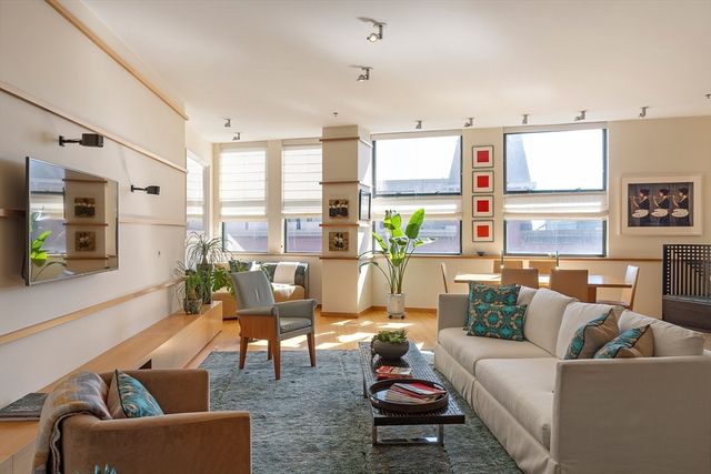 485 Harrison Ave 404, Boston, MA 02118